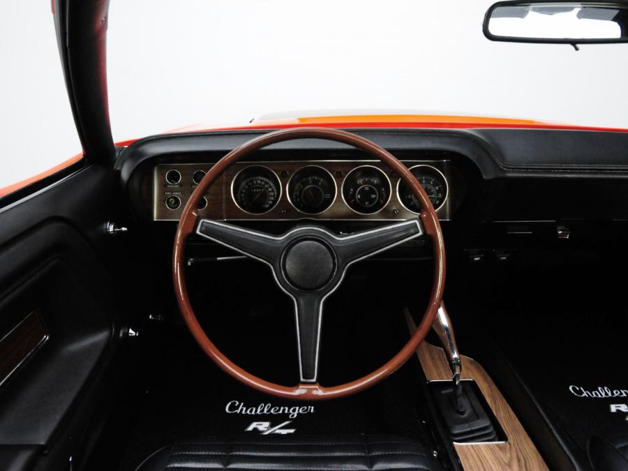  Dodge Challenger R/T 383 Magnum Convertible 1970 года  (фото 6 из 9)